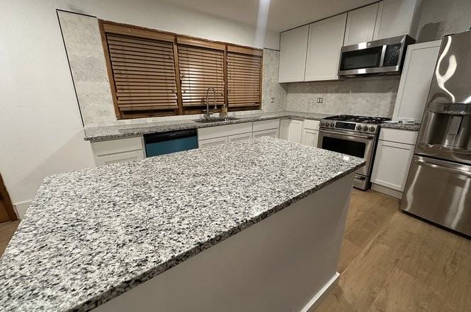 353 Hillcrest Ave - Photo 4 of 12