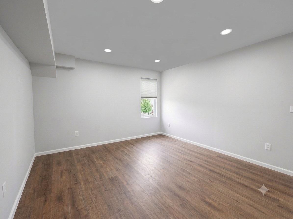 2732 Reisterstown Rd #3 - Photo 4 of 12