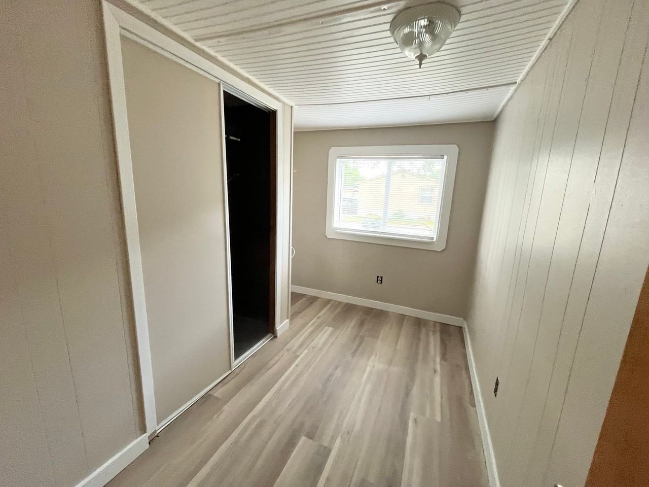 44 Redrock Dr - Photo 6 of 19