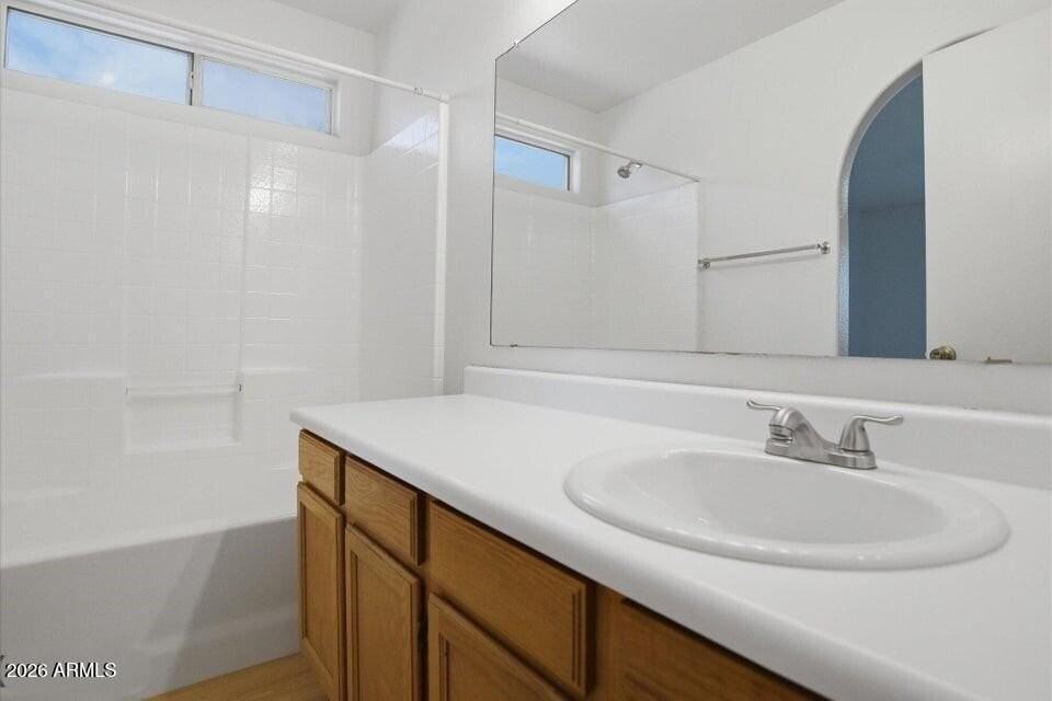 2901 W Irma Ln - Photo 7 of 16