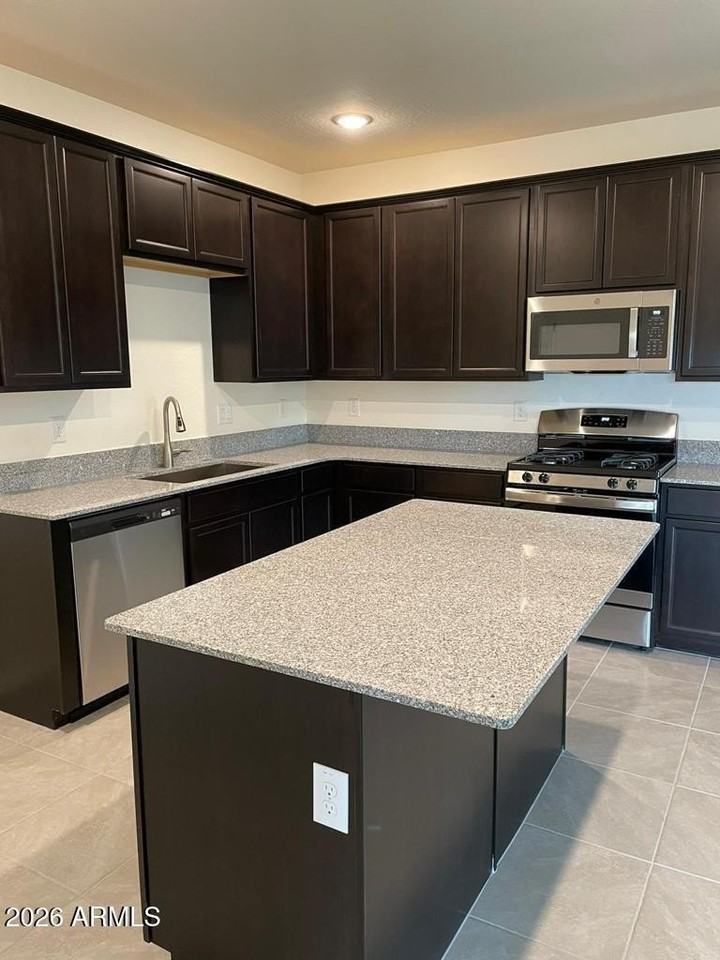 249 W Tropical Dr - Photo 3 of 14