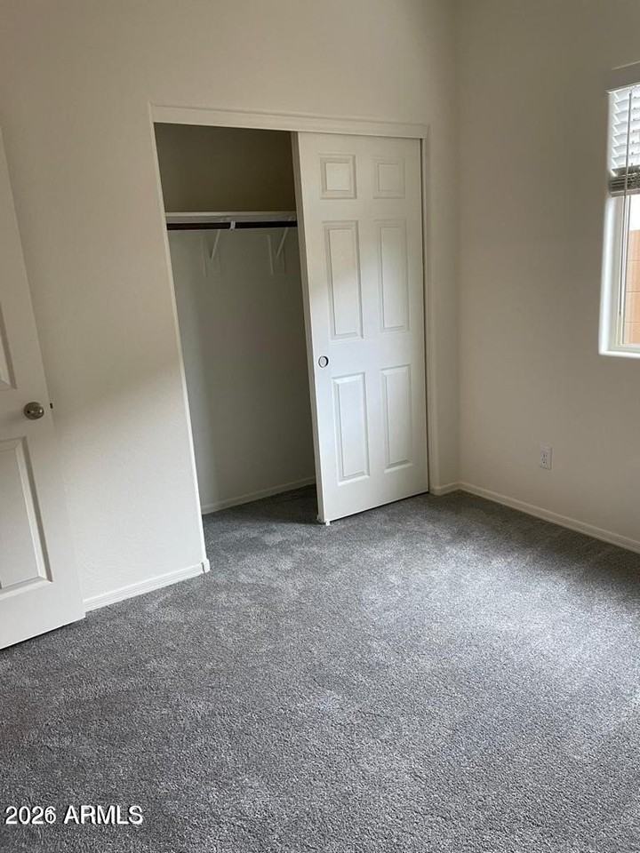 249 W Tropical Dr - Photo 6 of 14