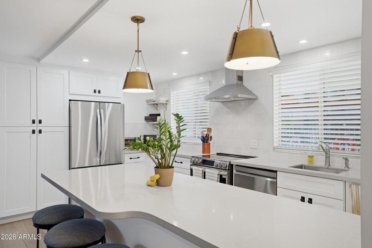 4727 E Lafayette Blvd #103 - Photo 6 of 17