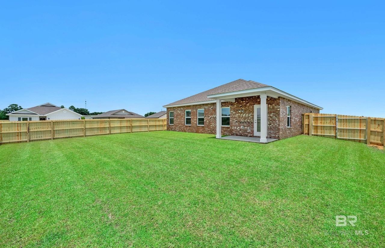 8984 Chabo Cir - Photo 4 of 21