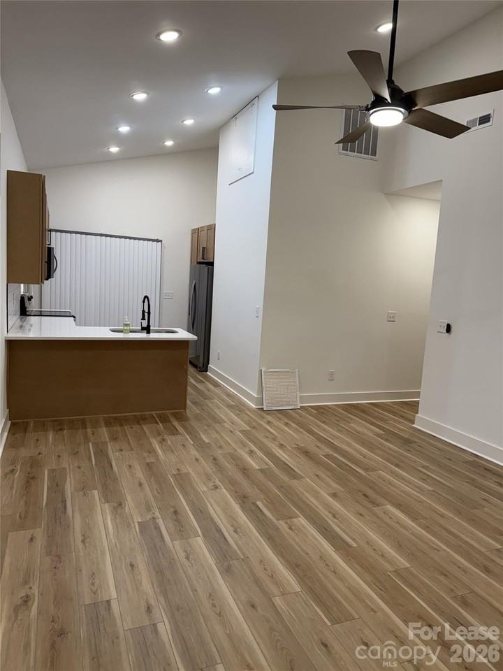 299 Gurley Dr Nw - Photo 3 of 12