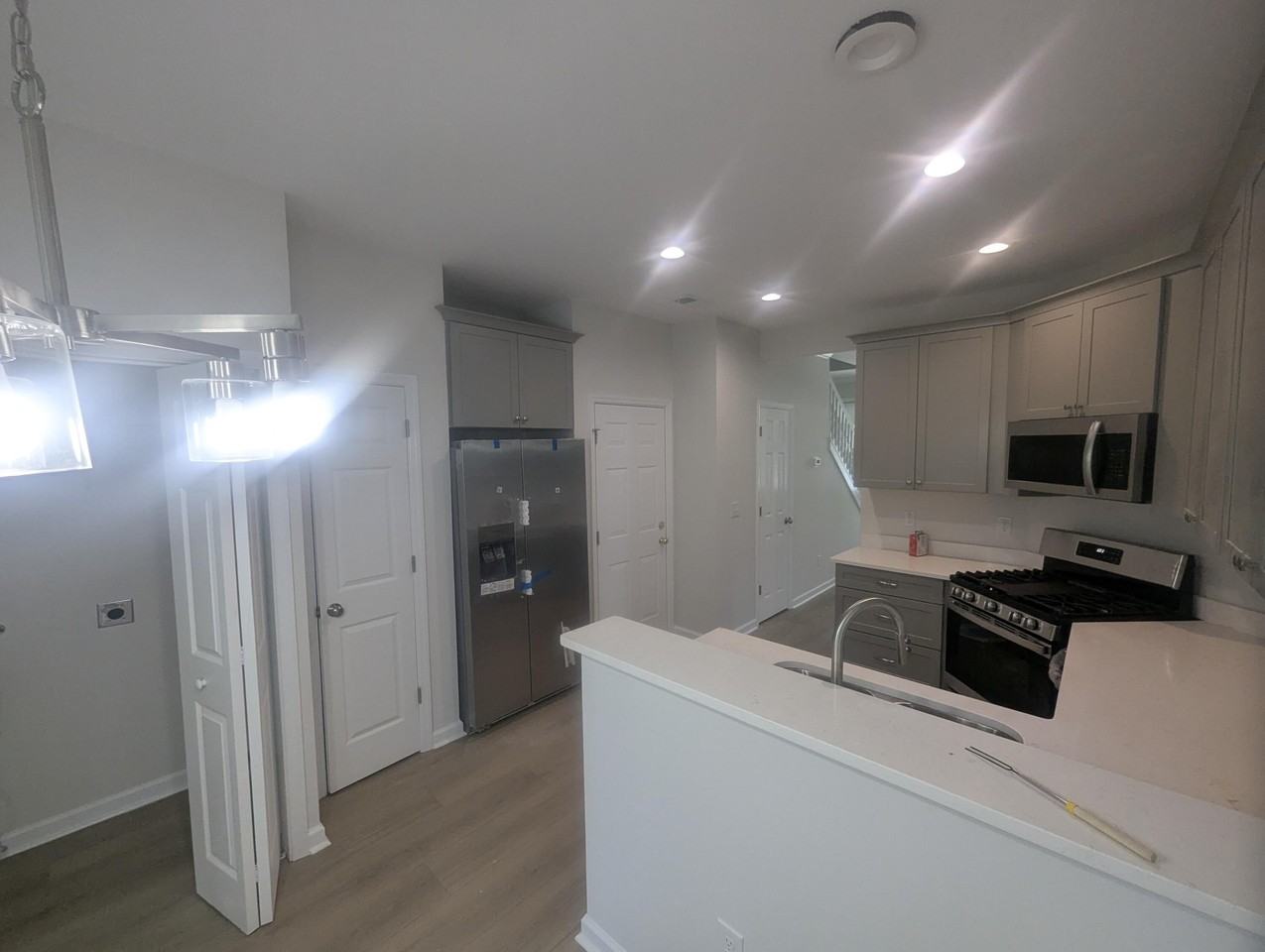 178 Brady St - Photo 4 of 36