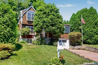 8 Sherwood Dr - Photo 1 of 1