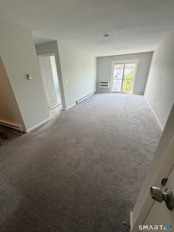 115 Short Beach Rd #307 - Photo 6 of 25
