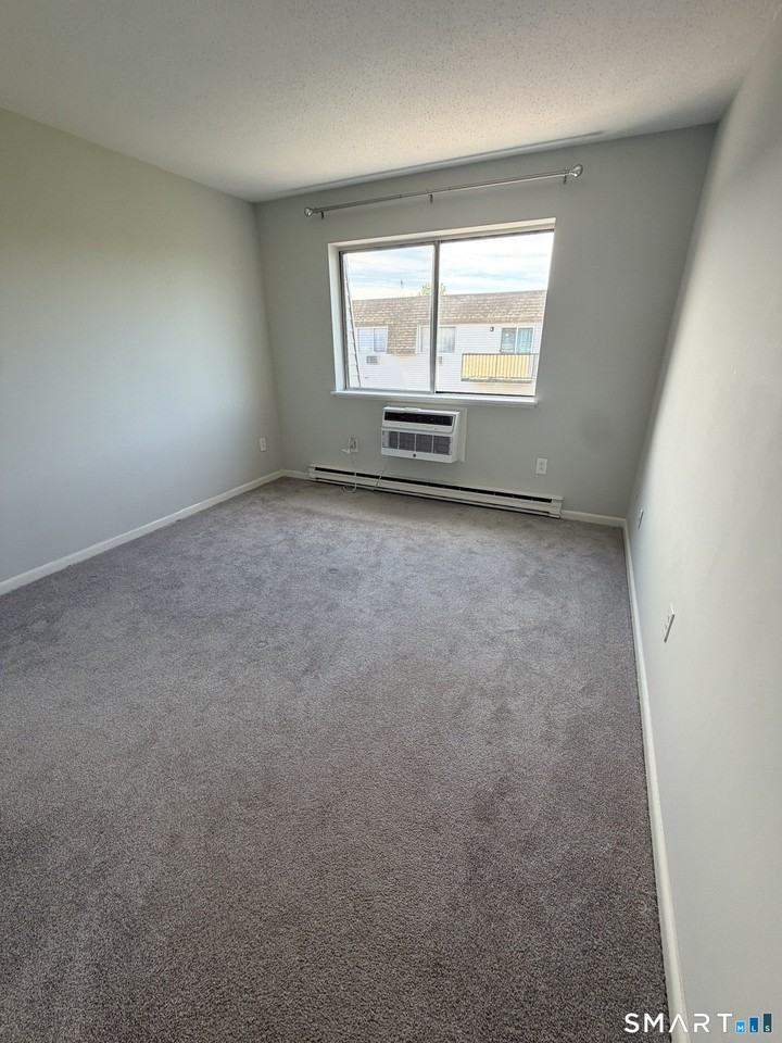 115 Short Beach Rd #307 - Photo 7 of 25