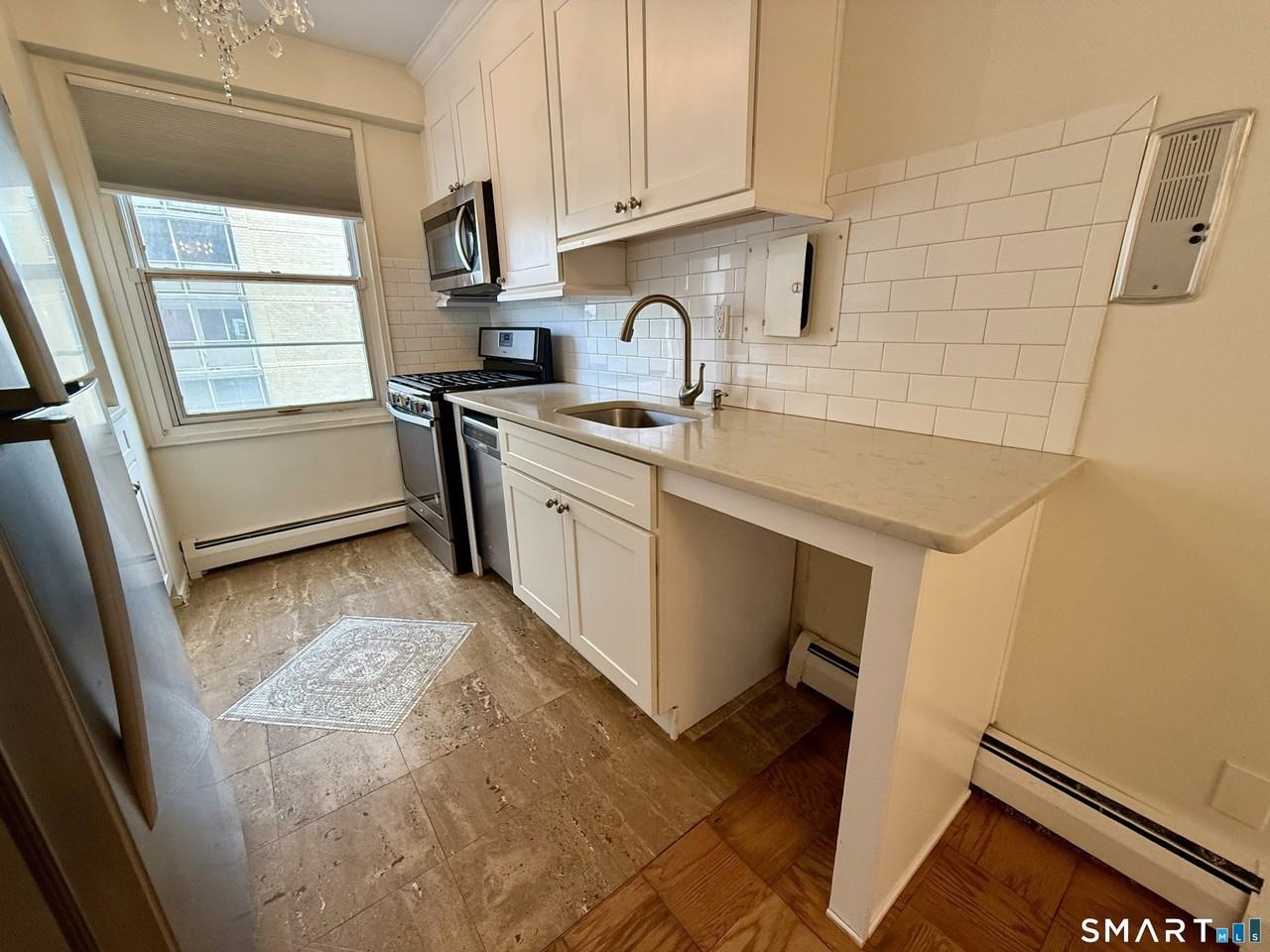 30 Glenbrook Rd #6A - Photo 6 of 12