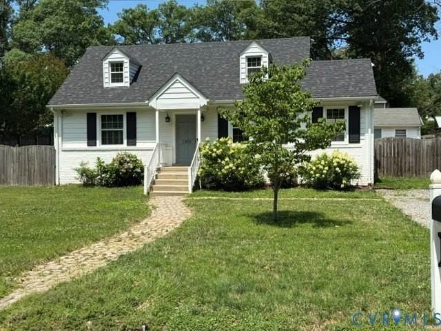 1300 Maywood Rd - Photo 2 of 32