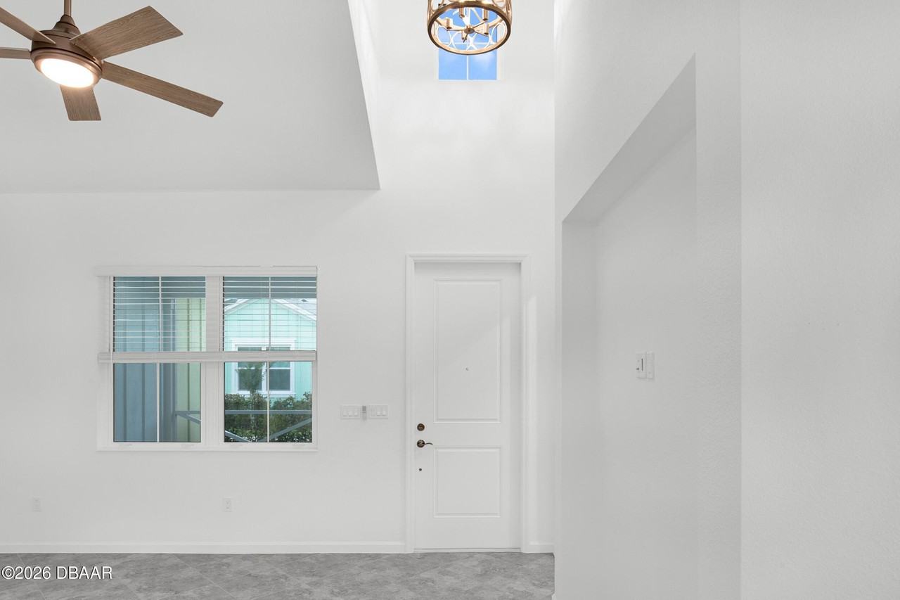 319 Cool Waters Way - Photo 2 of 50
