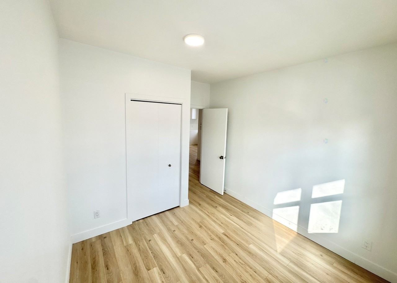 12 Rue Des Bouleaux O. 3 - Photo 3 of 6