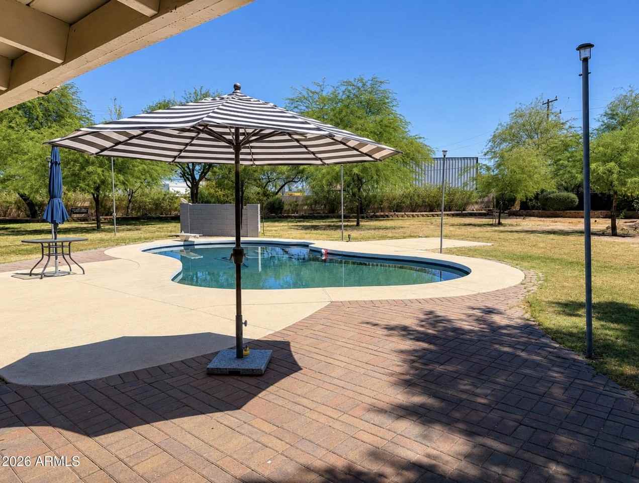 7026 E Sunnyside Dr - Photo 3 of 23