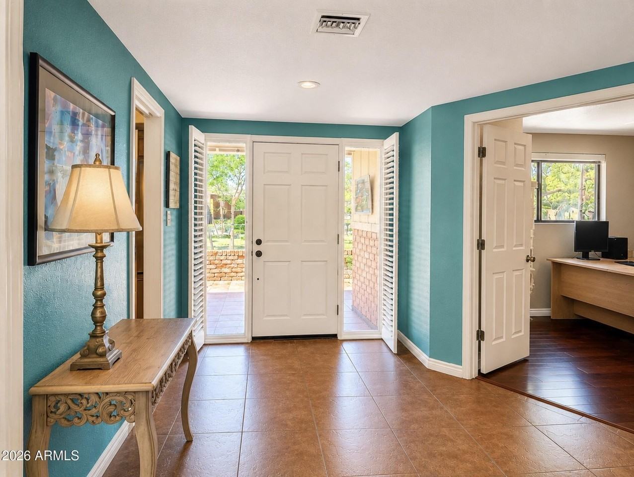 7026 E Sunnyside Dr - Photo 4 of 23