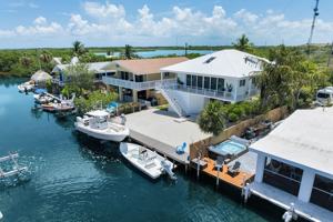 featured image of 121 Long Key Lake Dr