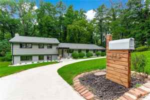 featured image of 774 Starlight Ln