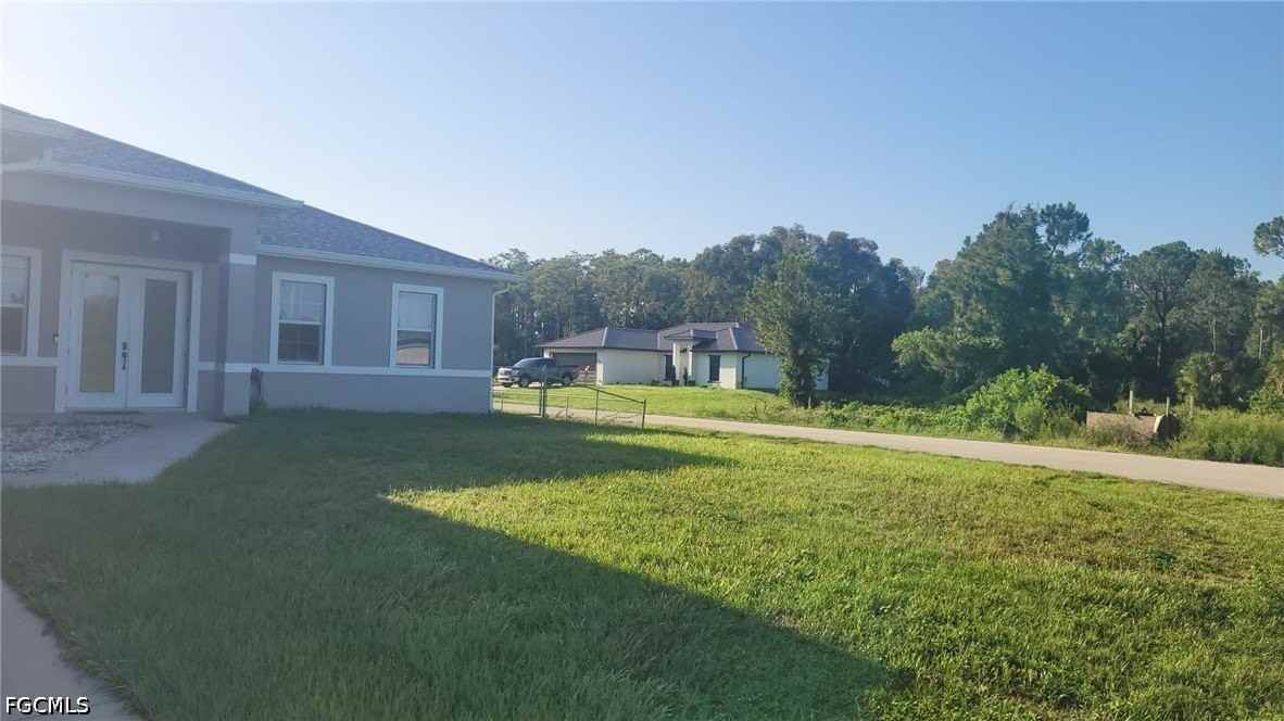 653 Foxchase Dr - Photo 3 of 45