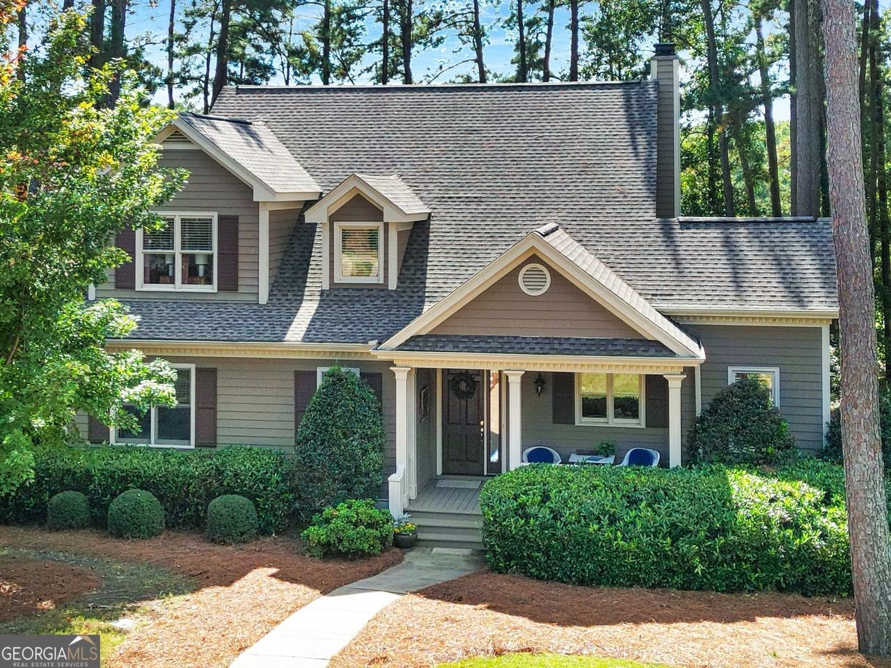 1060 Emerald View Dr - Photo 2 of 50
