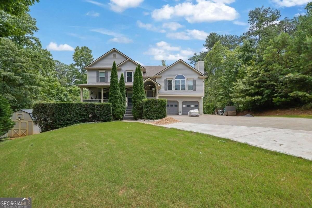 902 Whistler Ln - Photo 2 of 43