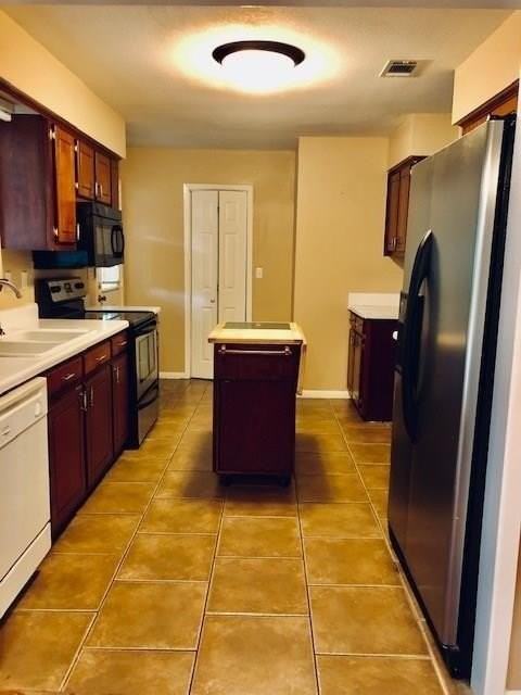 3400 Zephyr Dr - Photo 6 of 17