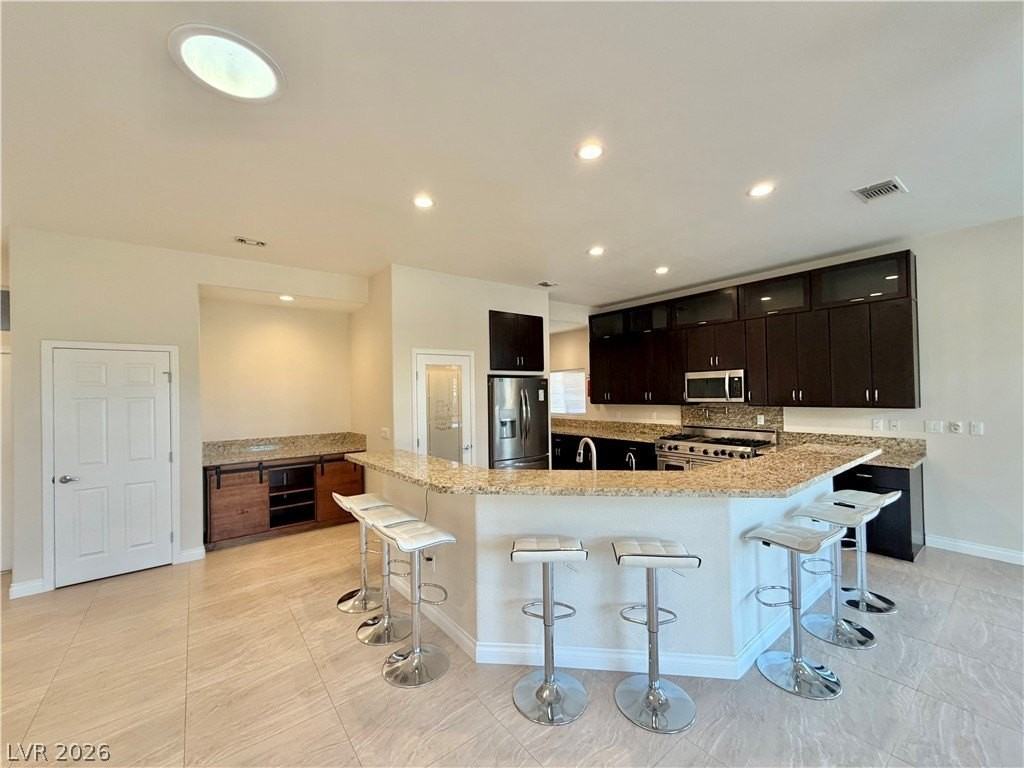 10541 Broom Hill Dr - Photo 5 of 27