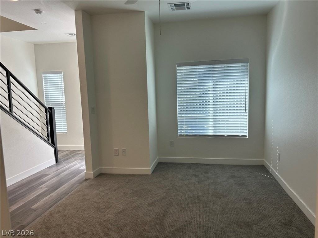 11477 Vibrant Heights Dr - Photo 3 of 33