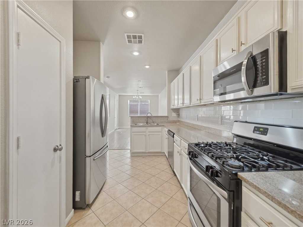 9305 Gold Dove Ct - Photo 3 of 45
