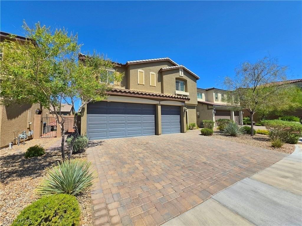 6186 Allen Cove Ct - Photo 3 of 41