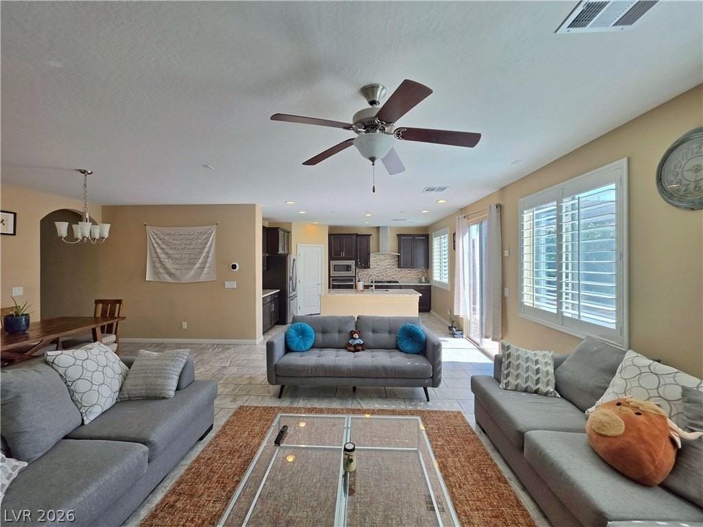 6186 Allen Cove Ct - Photo 6 of 41