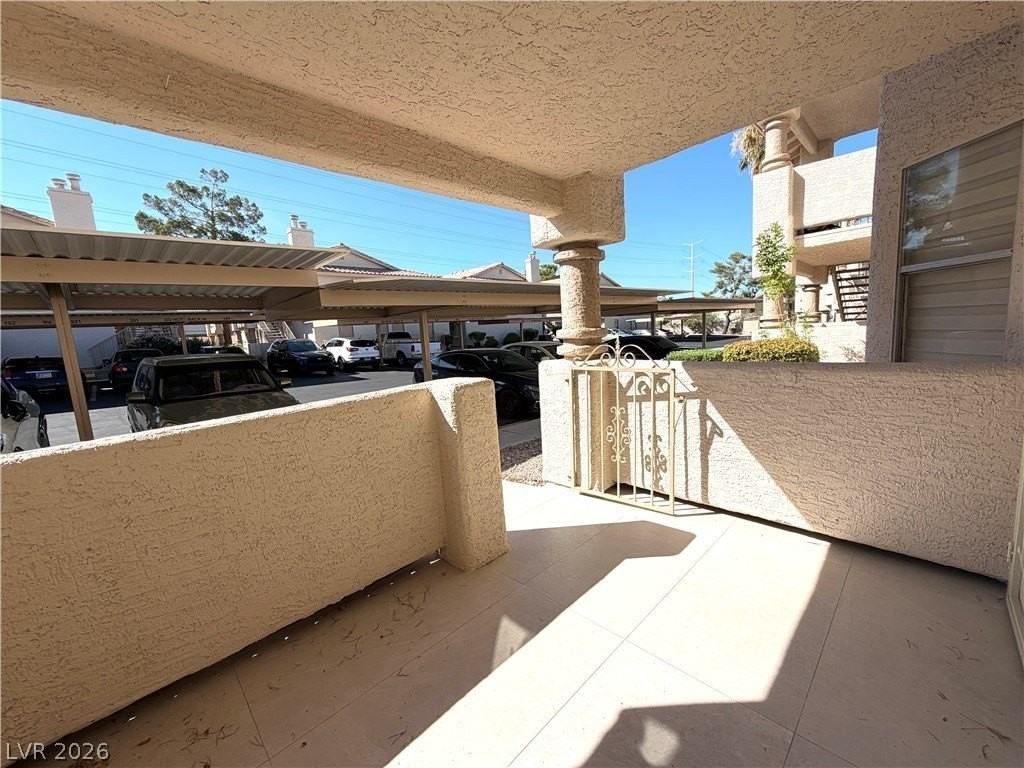 920 Rockview Dr #101 - Photo 2 of 21