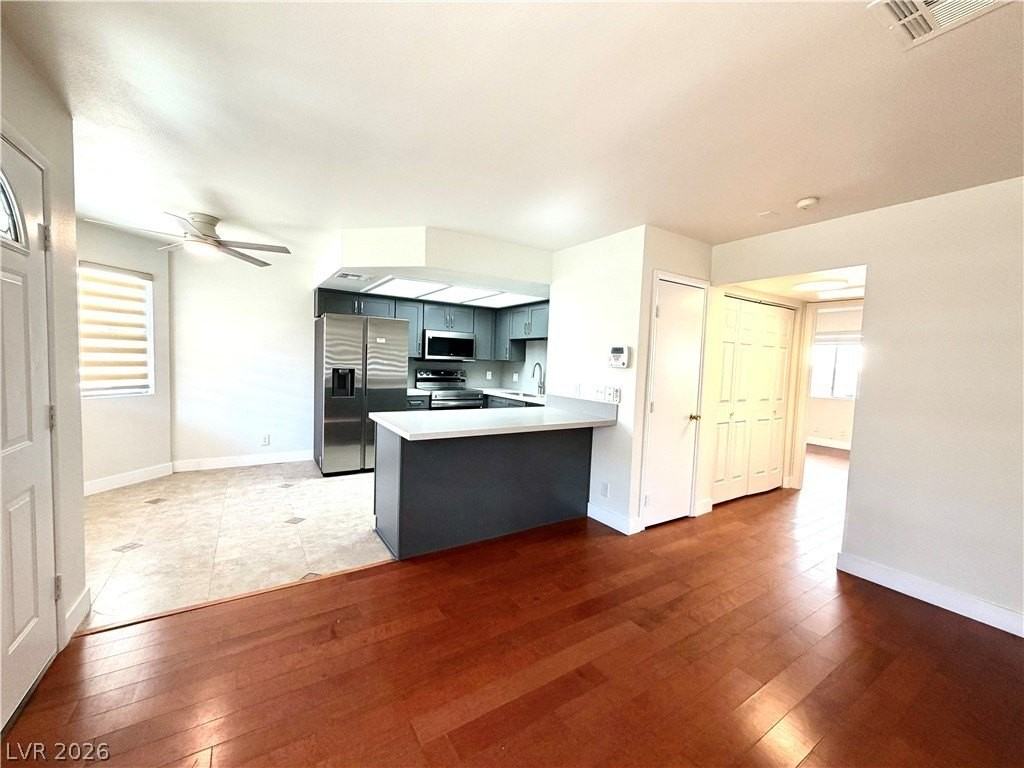 920 Rockview Dr #101 - Photo 4 of 21