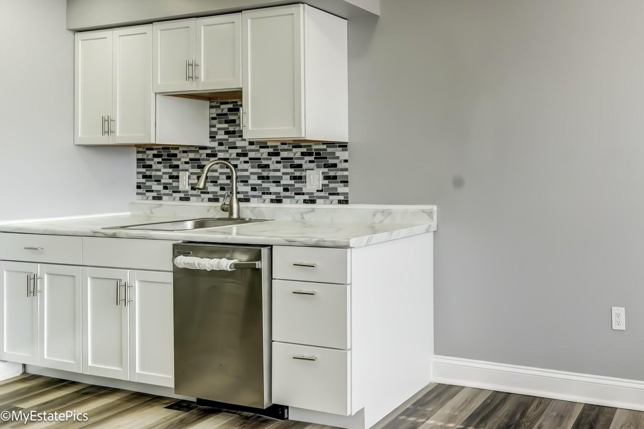 43449 W Arbor Way Dr #200 - Photo 6 of 20