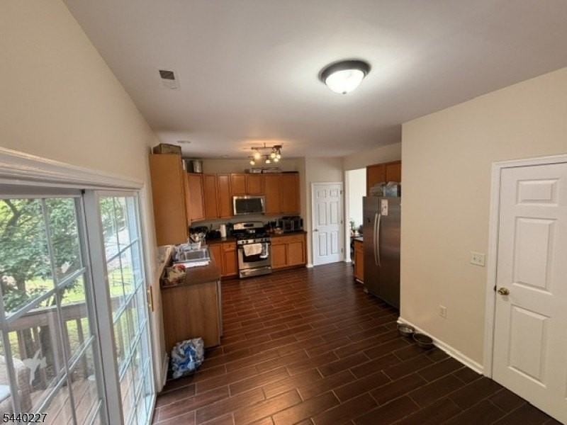 310 Winding Hill Dr - Photo 6 of 17