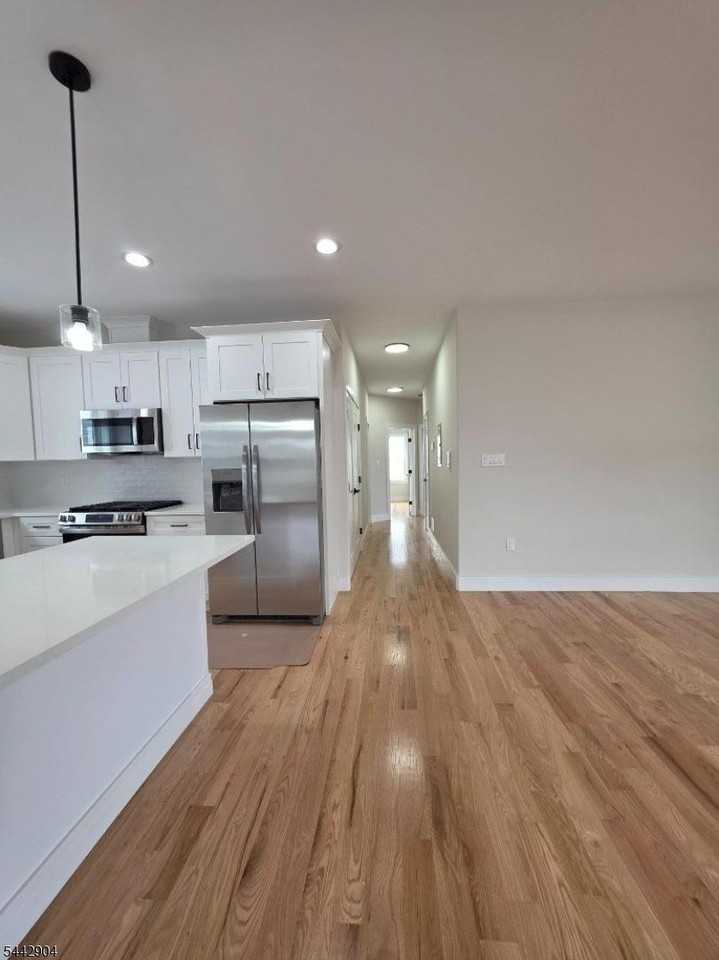 747 Rahway Ave #2 - Photo 6 of 20