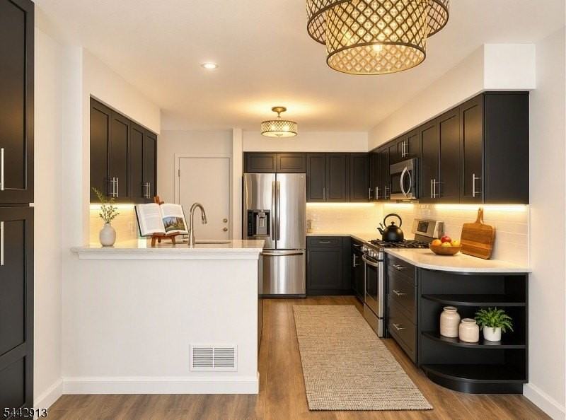 24 Flemming Dr - Photo 3 of 13