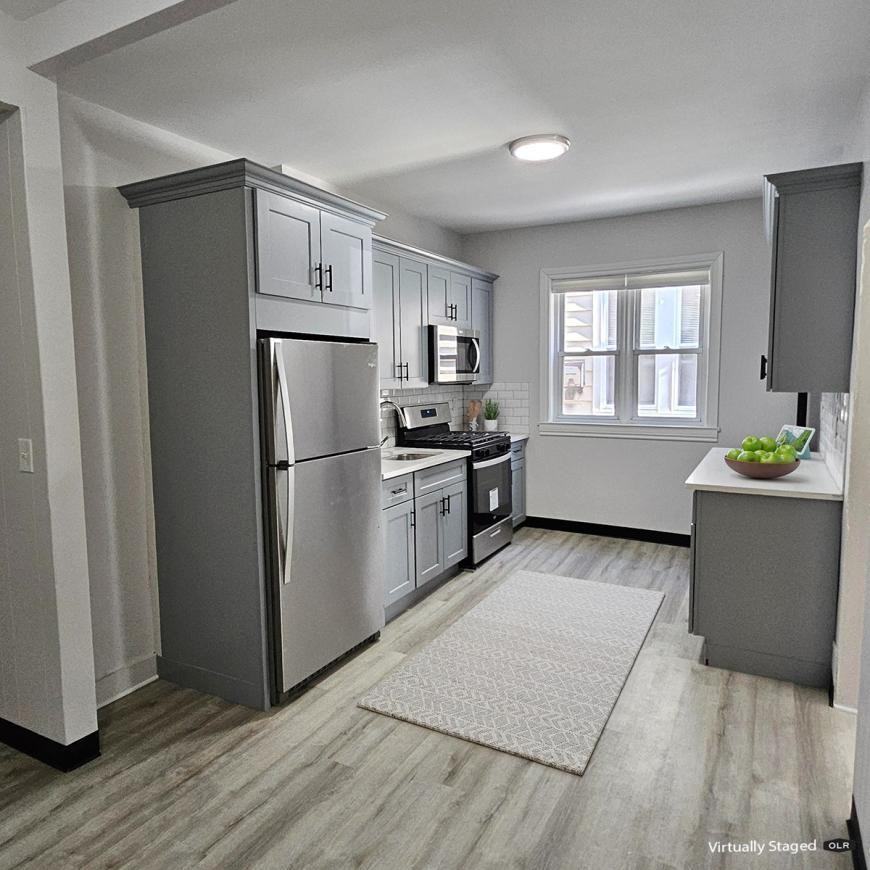 153 Burhans Ave - Photo 2 of 10