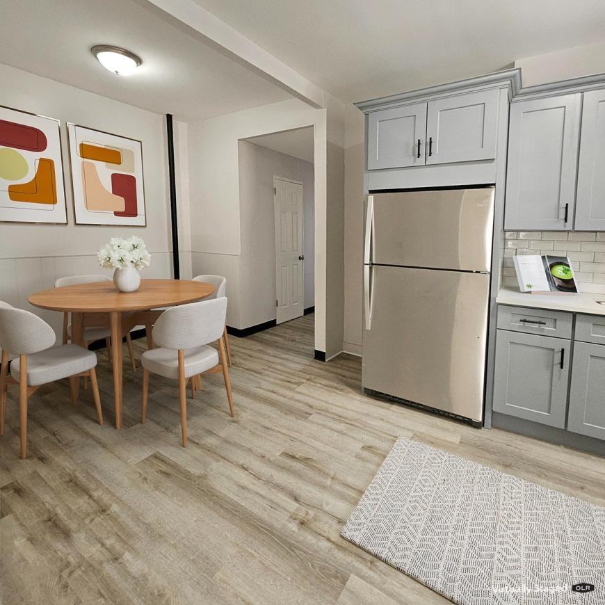 153 Burhans Ave - Photo 4 of 10