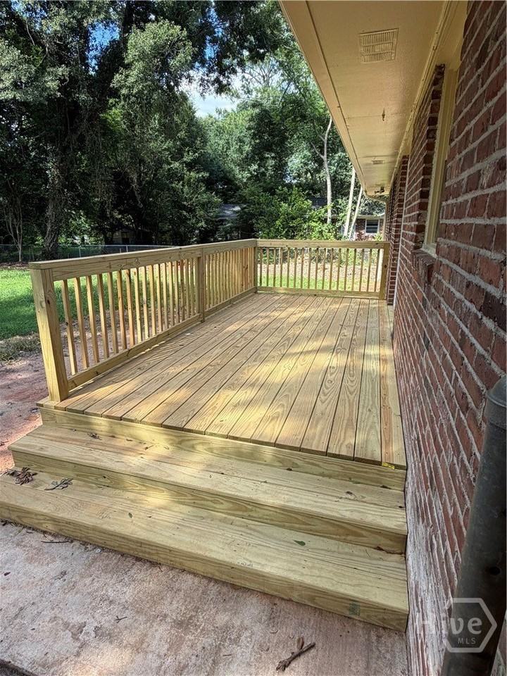 235 Clarke Dr - Photo 6 of 12