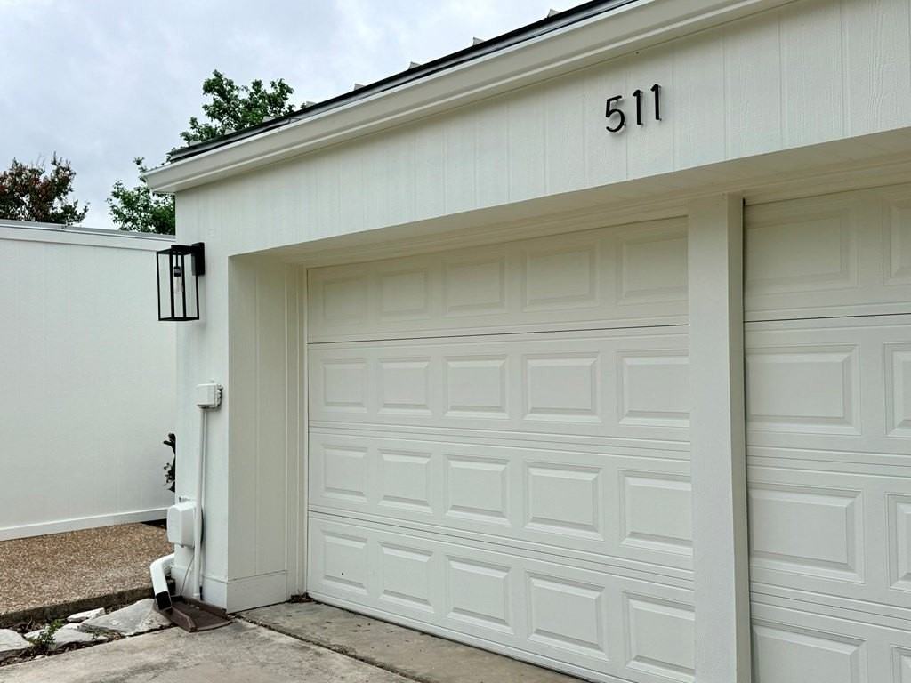 511 Fairway Dr - Photo 2 of 30