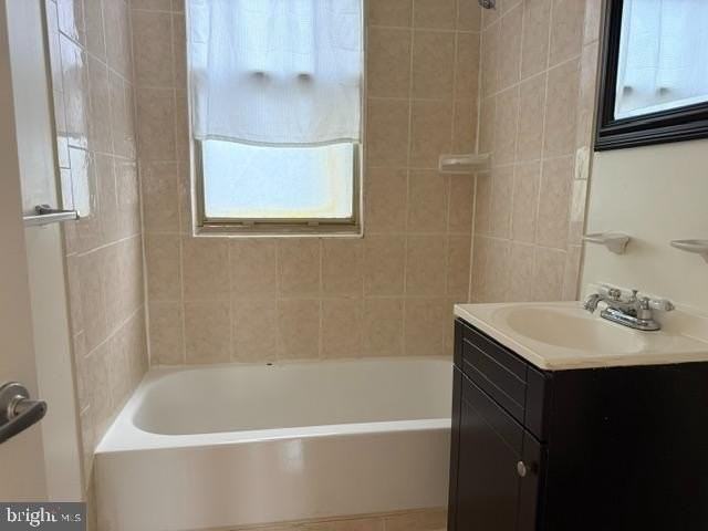 1725 Lanier Pl Nw - Photo 6 of 17