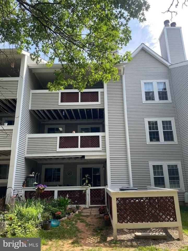 12909 Route 50 Apt B - Photo 3 of 38