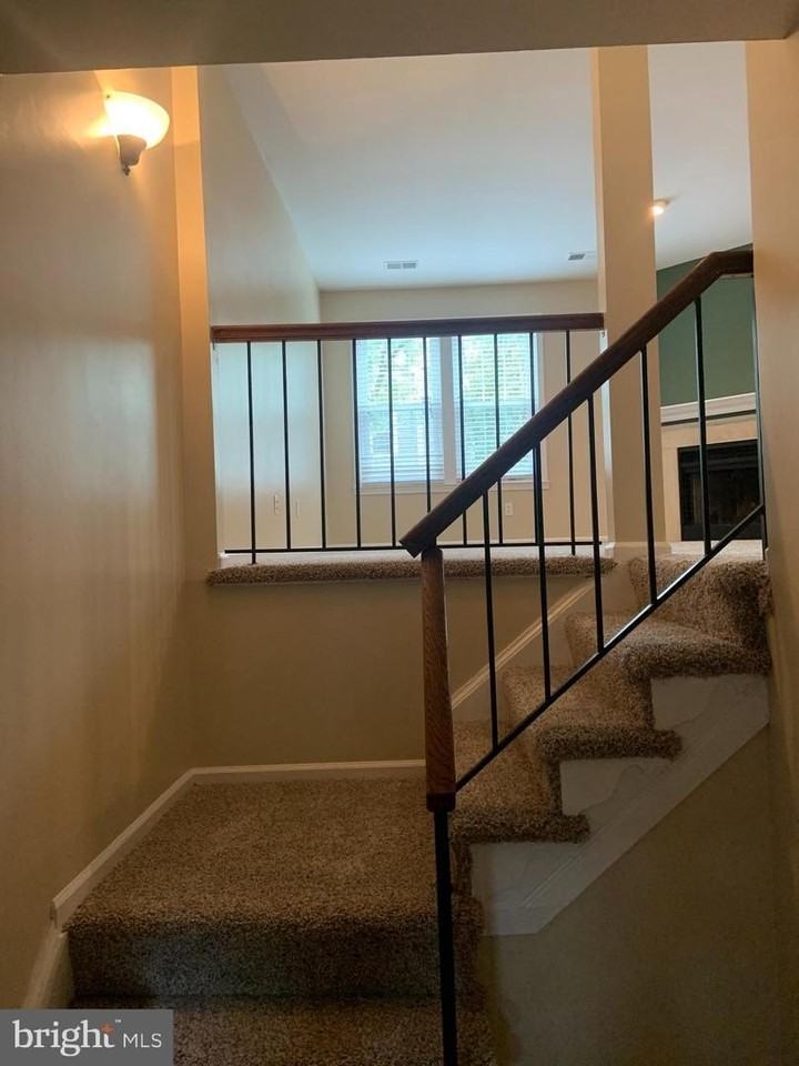 12909 Route 50 Apt B - Photo 5 of 38