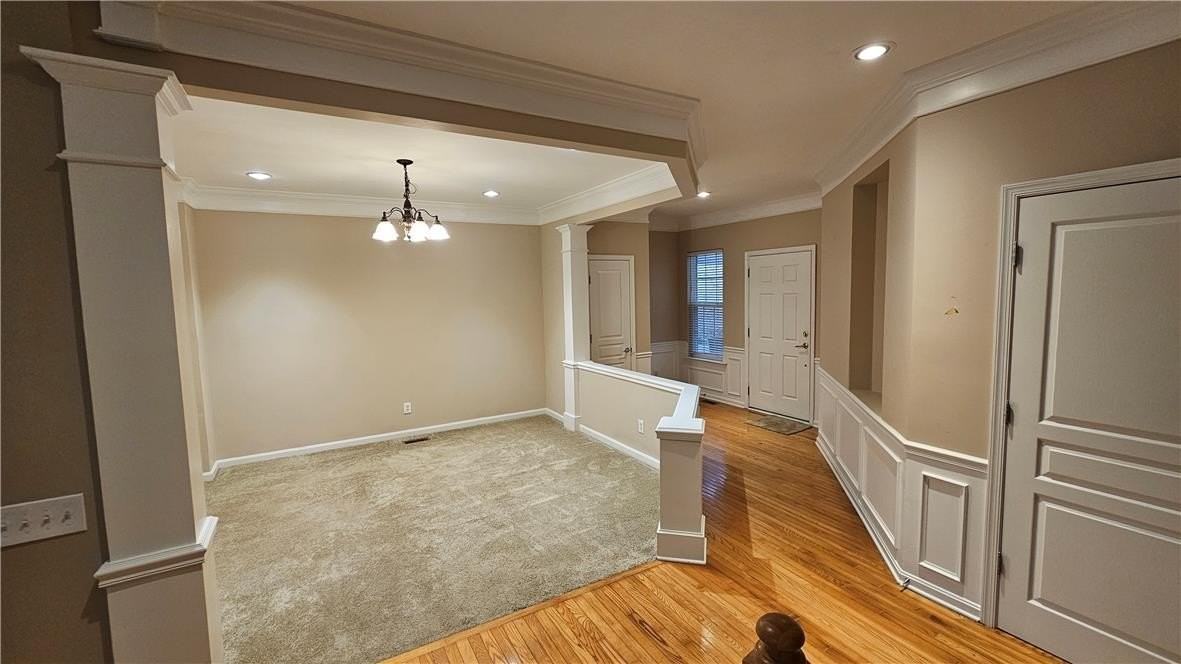 1814 Majestic Dr - Photo 5 of 19