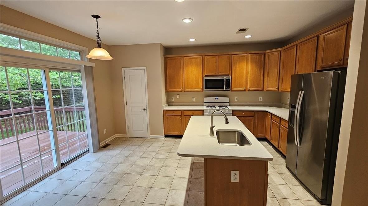 1814 Majestic Dr - Photo 6 of 19