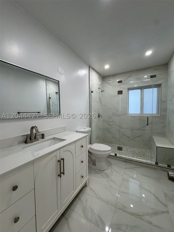 4700 Sw 7th St #0 - Photo 2 of 12