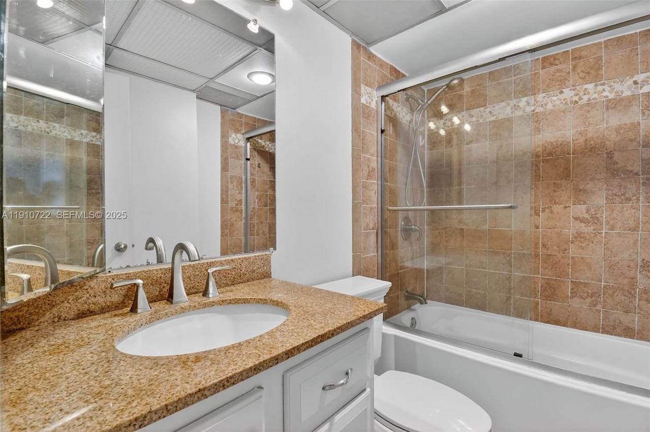 510 Ne 17th Ave - Photo 5 of 5