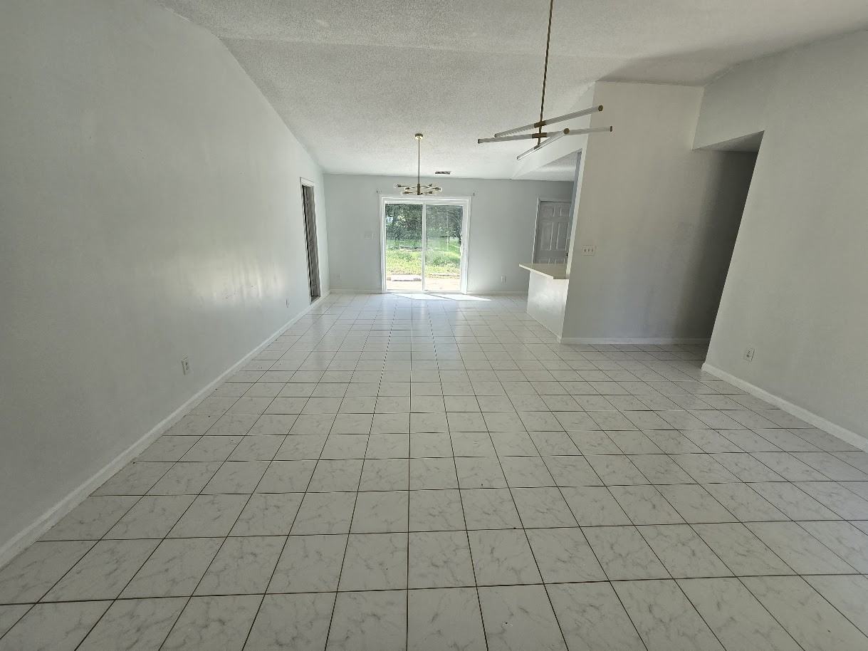 2601 Briar Trail Ct #1 - Photo 2 of 11