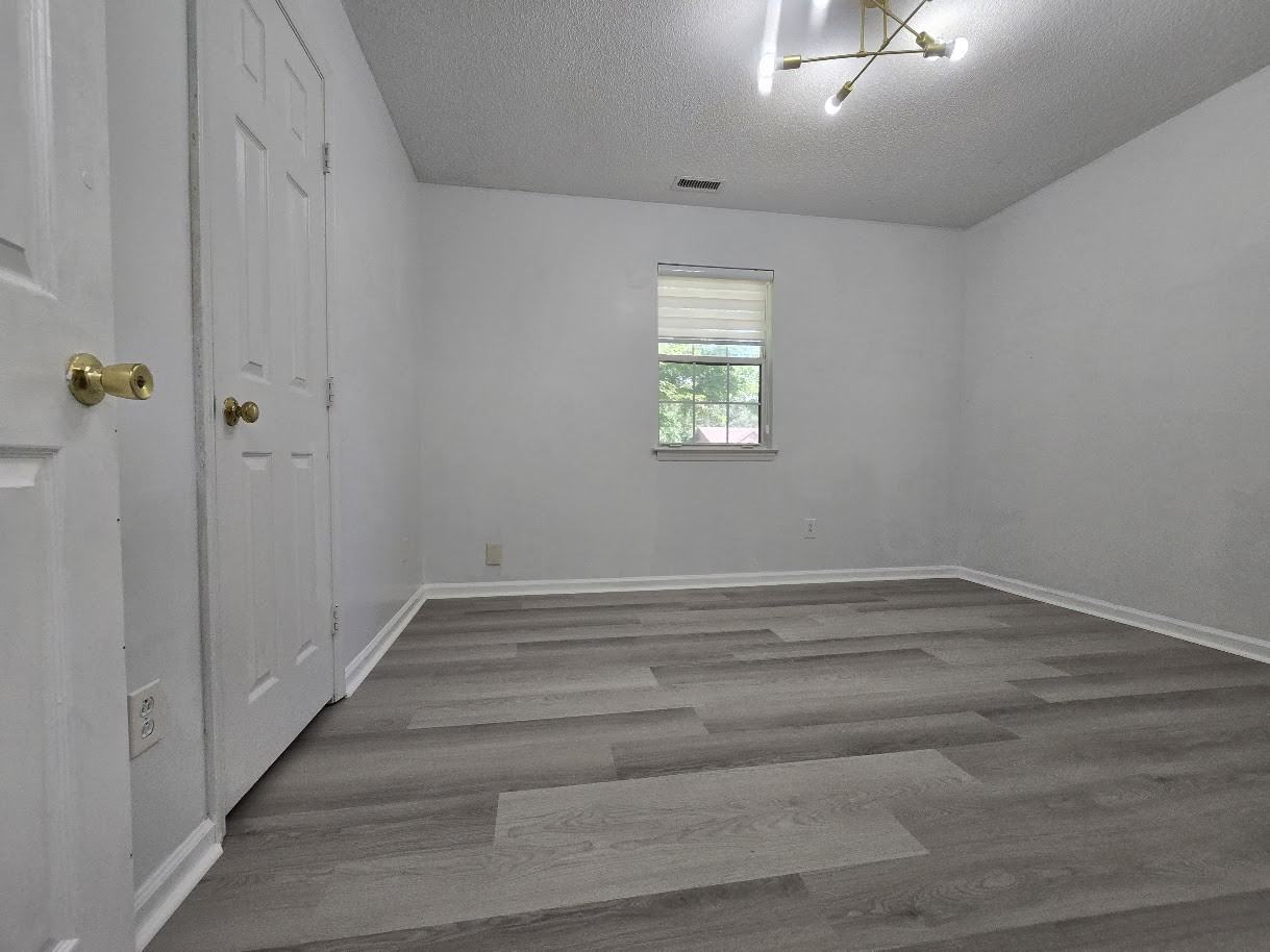 2601 Briar Trail Ct #1 - Photo 7 of 11