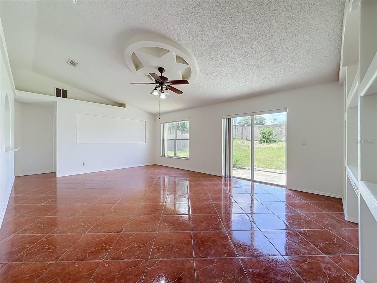 13208 Pinyon Dr - Photo 6 of 32